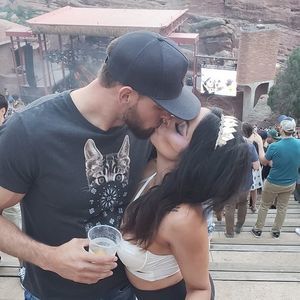 Meet your Posher, Levi